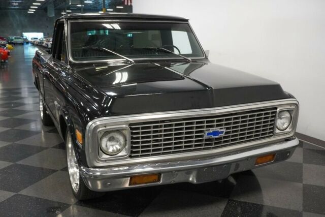 Chevrolet C-10 1971 image number 18