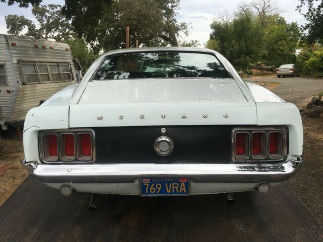 Ford Mustang 1970 image number 2