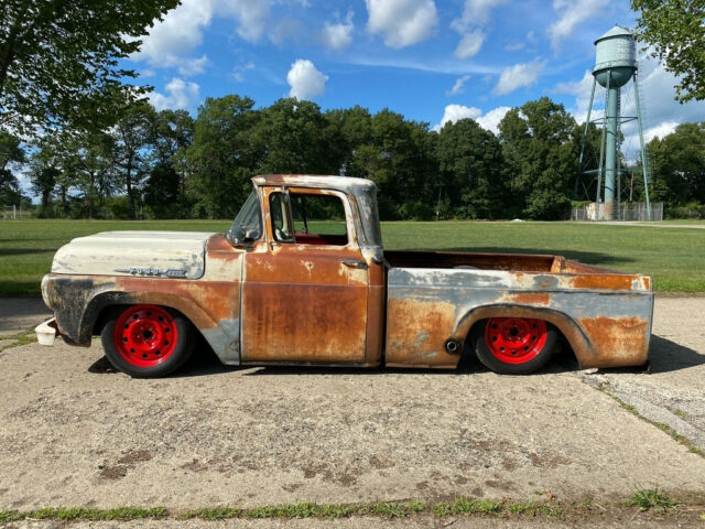 Ford F-100 1960 image number 3