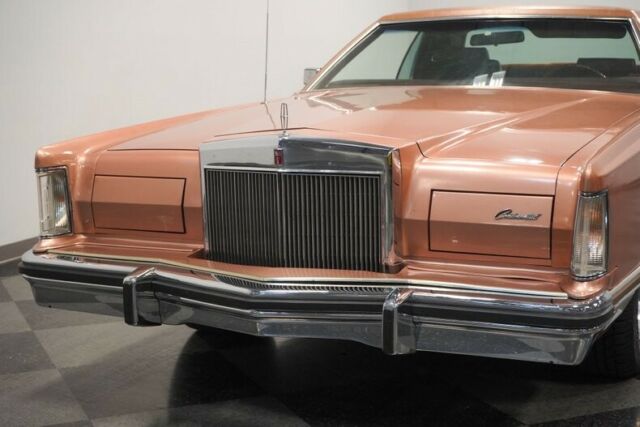 Lincoln Continental 1978 image number 22