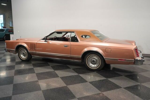 Lincoln Continental 1978 image number 32