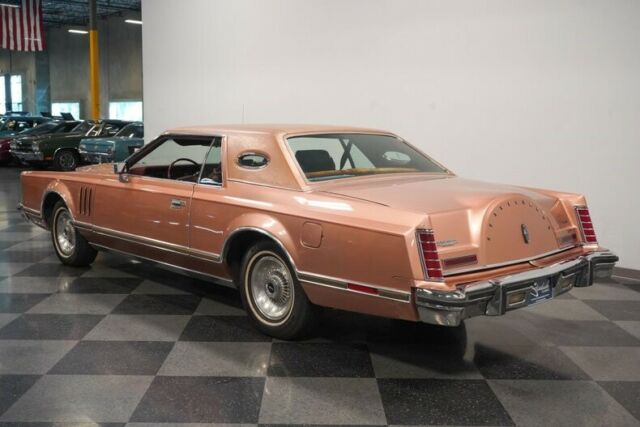 Lincoln Continental 1978 image number 33