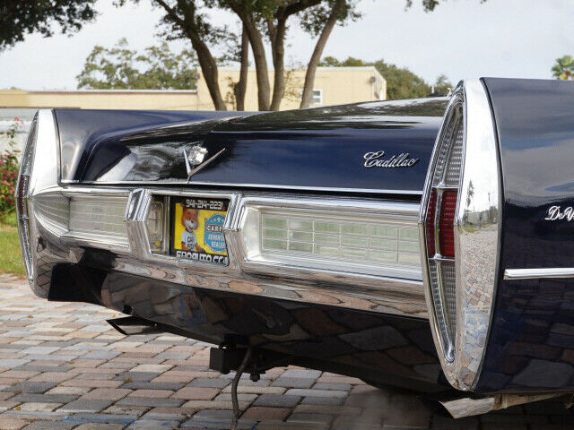 Cadillac Coupe 1967 image number 40