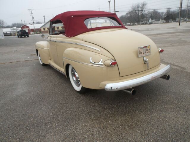 Ford convertible 1946 image number 20