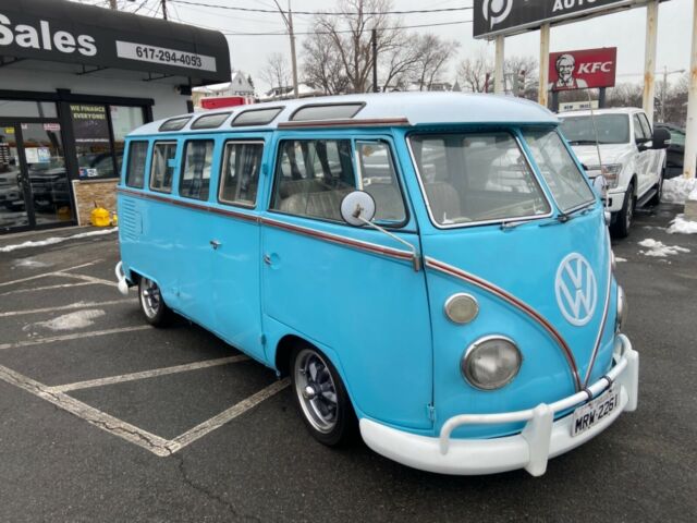 Volkswagen Bus/Vanagon 1974 image number 20