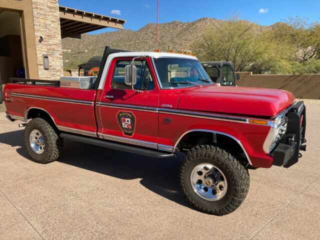 Ford F-250 1973 image number 2