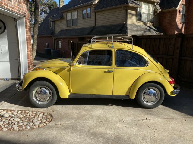 Volkswagen Beetle (Pre-1980) 1972 image number 1