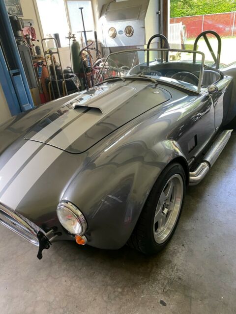 Shelby Cobra 1965 image number 10