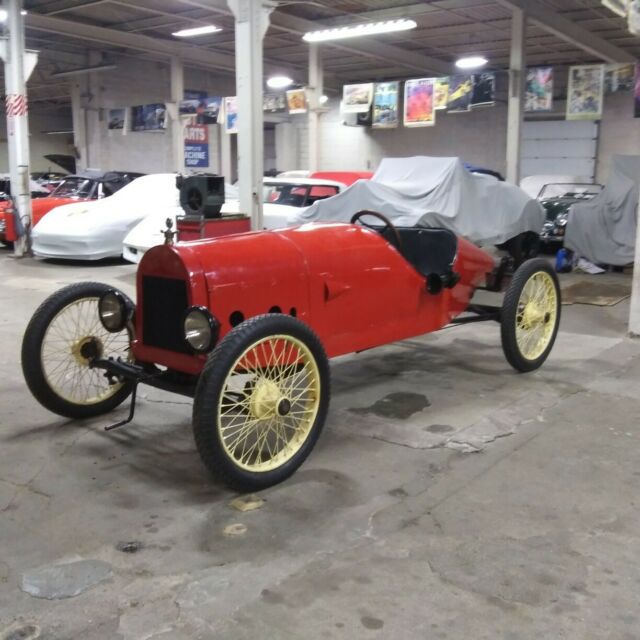 Ford Model T 1915 image number 21