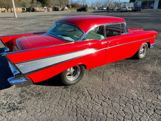 Chevrolet Bel Air/150/210 1957 image number 31