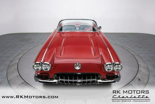 Chevrolet Corvette 1960 image number 45