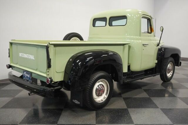 International L110 Pickup 1952 image number 13