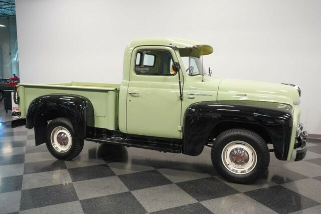 International L110 Pickup 1952 image number 16