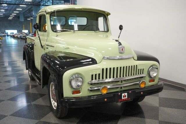 International L110 Pickup 1952 image number 18