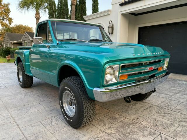 Chevrolet C-10 1967 image number 0