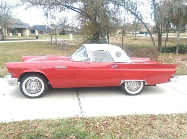 Ford Thunderbird 1957 image number 0