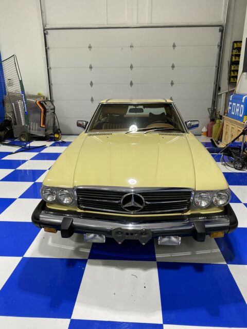 Mercedes-Benz 450SL 1978 image number 0