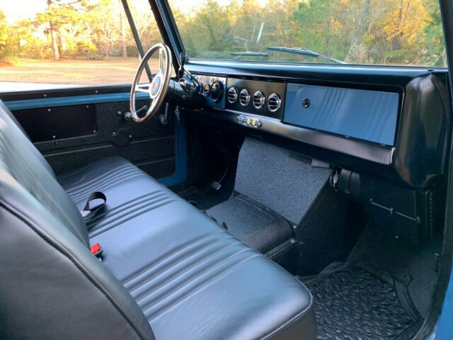 International Harvester Scout 1966 image number 14