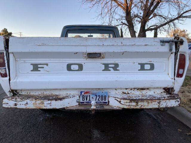 Ford F250 1967 image number 24