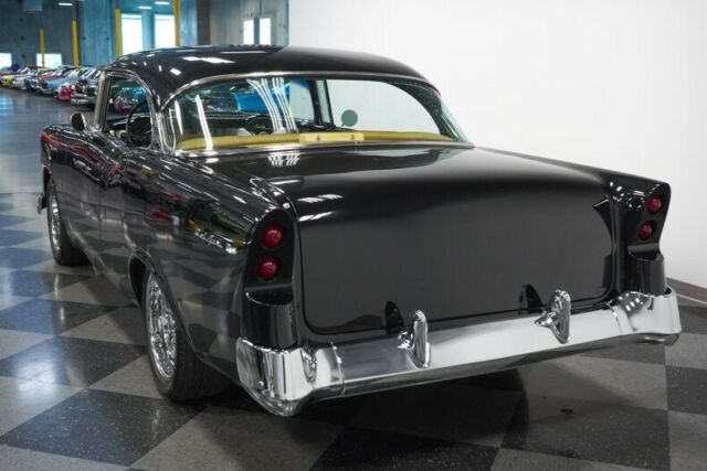 Chevrolet Bel Air/150/210 1956 image number 10