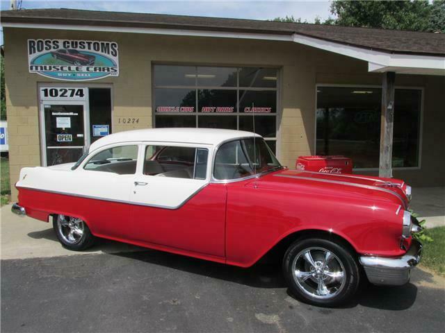 Pontiac Chieftain 1955 image number 47