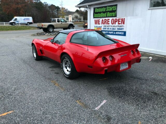 Chevrolet Corvette 1979 image number 3