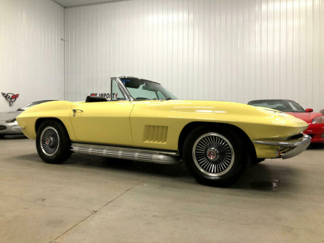 Chevrolet Corvette 1967 image number 2