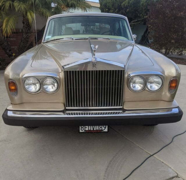 Rolls-Royce Silver Shadow 1974 image number 20