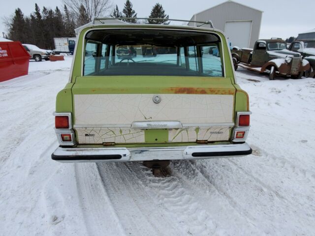 Jeep Wagoneer 1975 image number 6