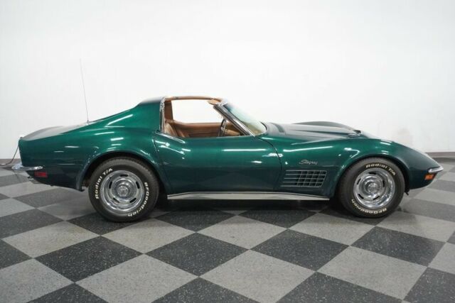 Chevrolet Corvette 1971 image number 15