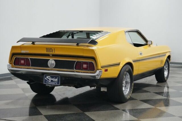 Ford Mustang 1971 image number 12