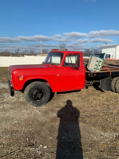 International Harvester 1510 1973 image number 2