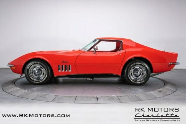 Chevrolet Corvette 1969 image number 9