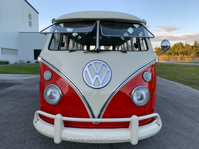 Volkswagen Bus/Vanagon 1975 image number 4