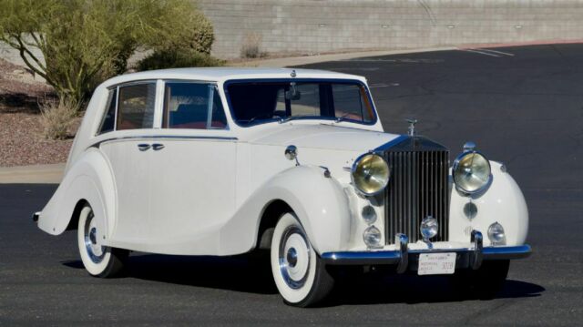 Rolls-Royce Silver Wraith 1951 image number 19