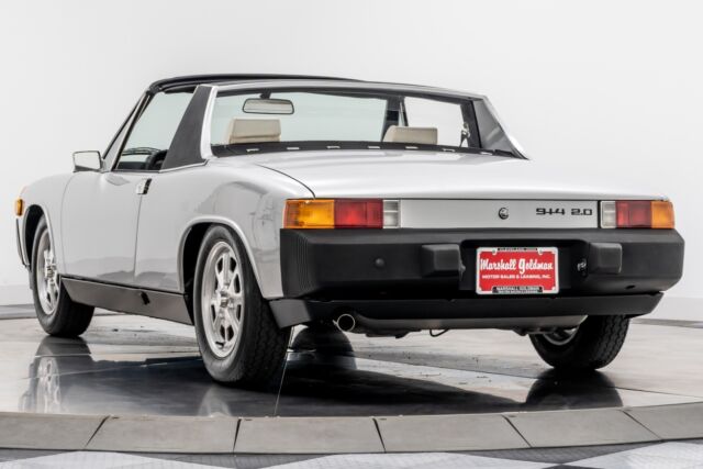 Porsche 914 1976 image number 5