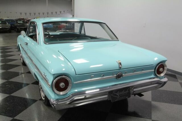 Ford Falcon 1963 image number 10