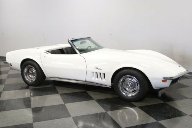 Chevrolet Corvette 1969 image number 16