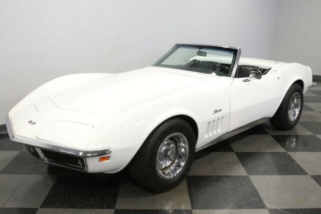 Chevrolet Corvette 1969 image number 29