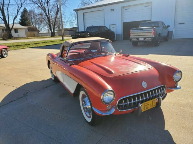 Chevrolet Corvette 1956 image number 30