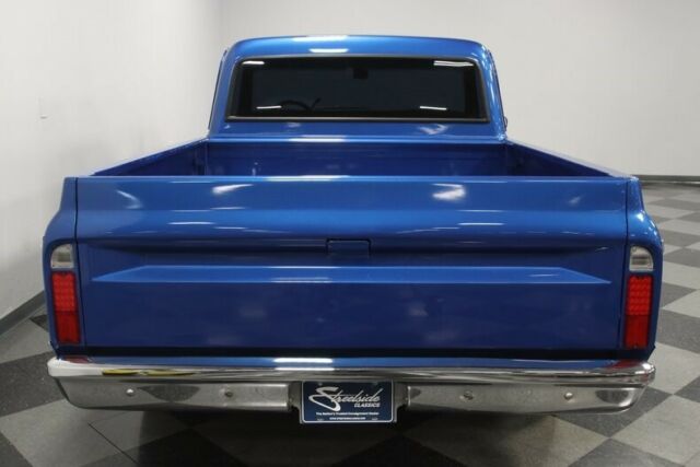 Chevrolet C-10 1971 image number 11