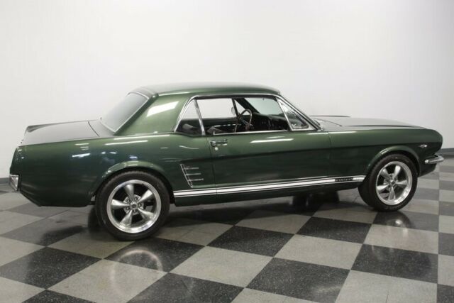 Ford Mustang 1966 image number 14