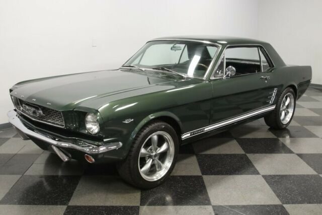 Ford Mustang 1966 image number 29