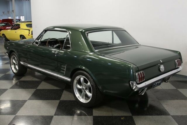 Ford Mustang 1966 image number 33