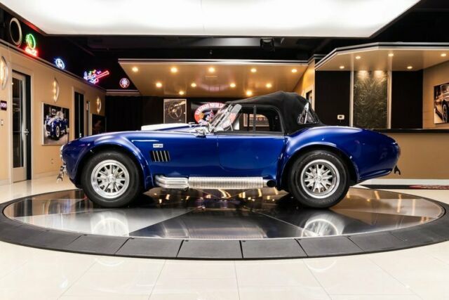 Shelby Cobra 1965 image number 44