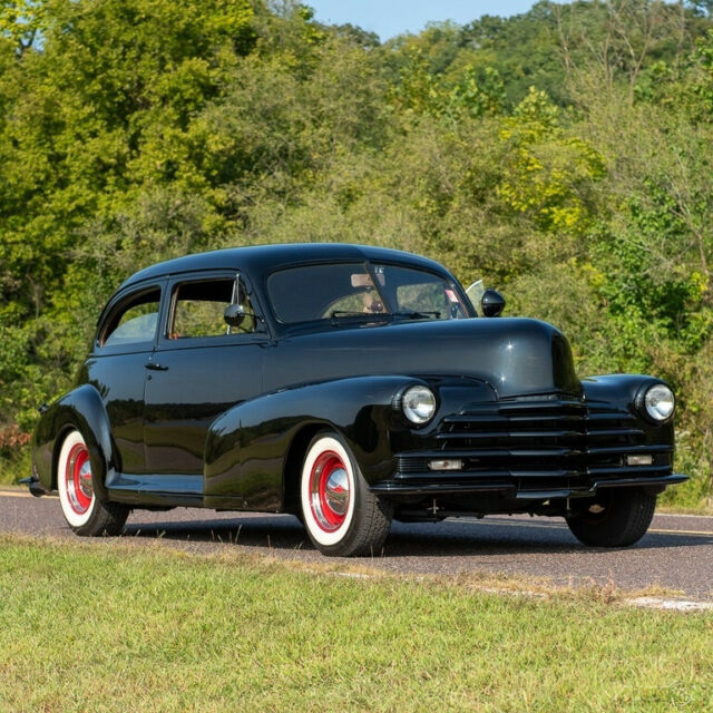 Chevrolet Sedanette 1948 image number 0