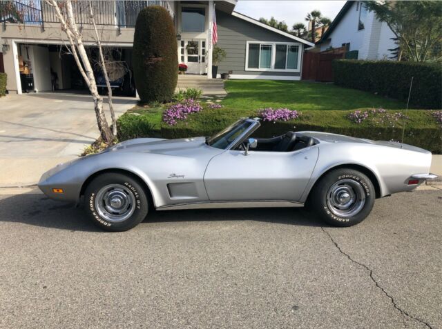 Chevrolet Corvette 1973 image number 0