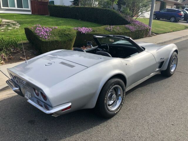 Chevrolet Corvette 1973 image number 21