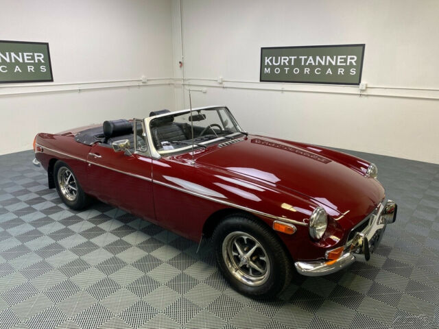 MG MGB 1974 image number 0