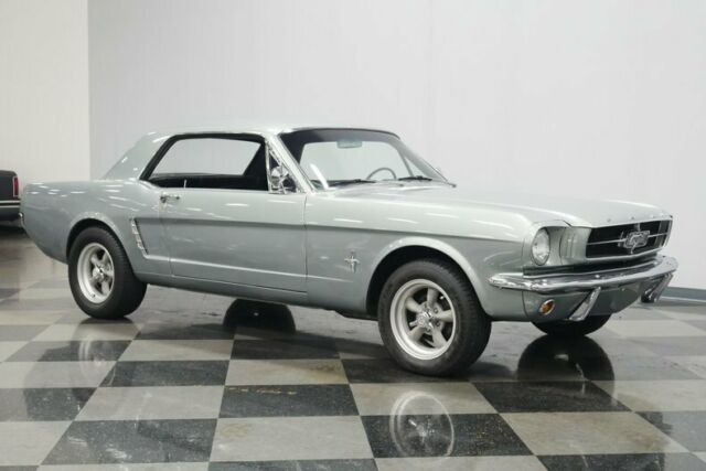 Ford Mustang 1965 image number 16